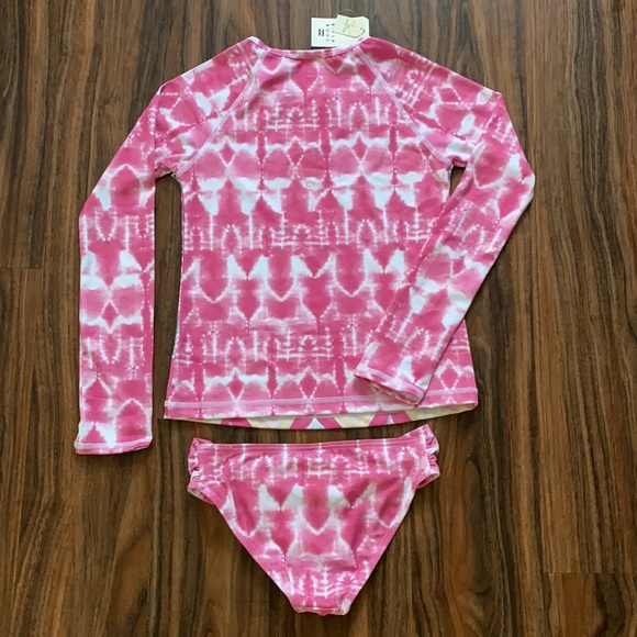 Billabong Medallion Madness Rash Guard set - Picture 8 of 12